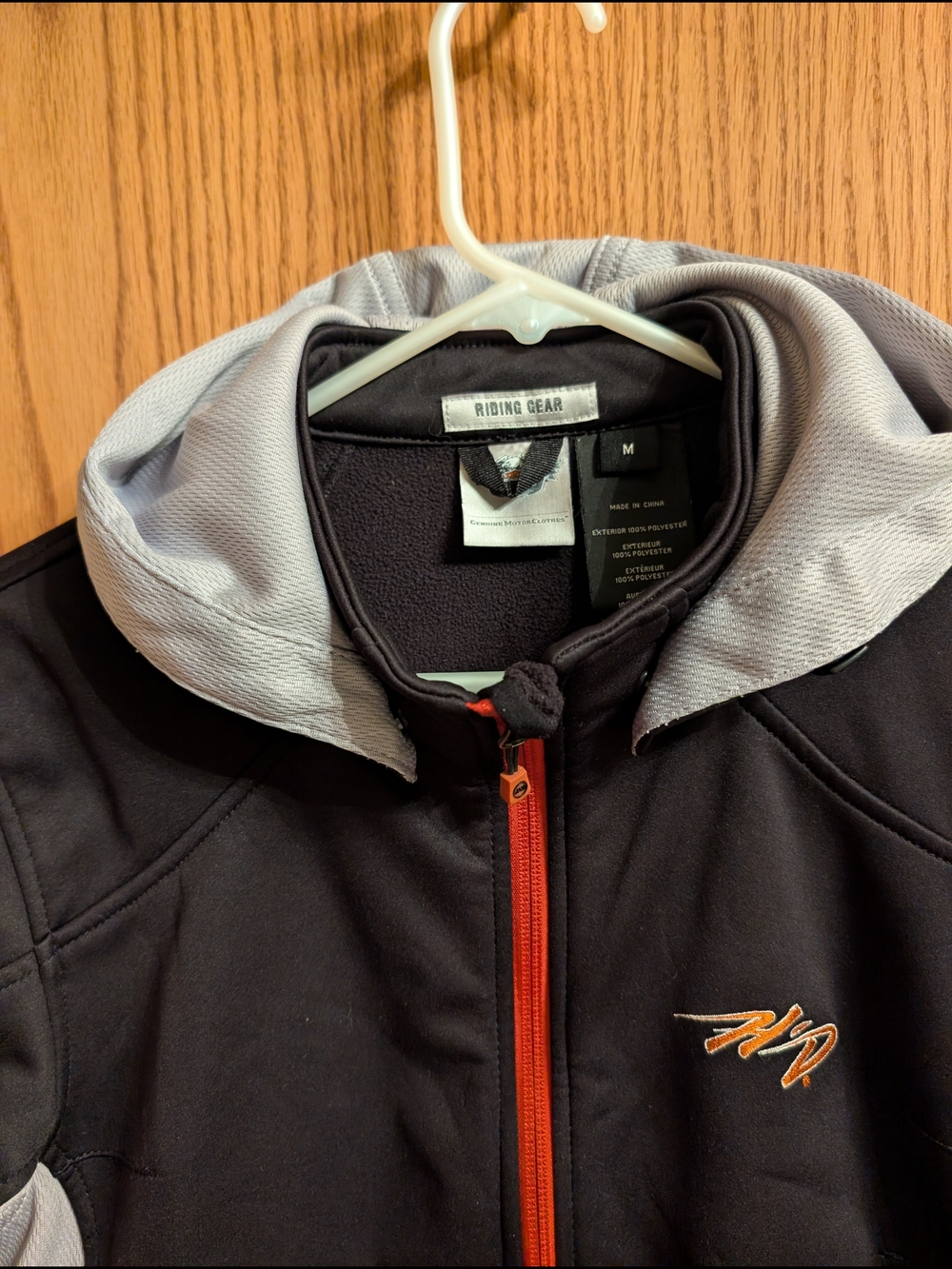 Women's Harley Davidson Neoprene Softshell Jacket W/ Snap Off Hood - Picture 5 of 6